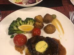 -WOLFGANG PUCK KITCHEN & BAR(迪士尼小镇店)