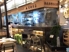 -洪氏嗨捞·猪肚鸡火锅(阳光天地店)