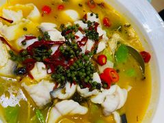 -吕氏疙瘩汤·海鲜新鲁菜(凯德mall新都心店)