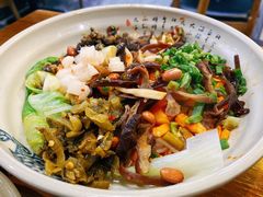 螺蛳粉-好欢螺鼎钻螺蛳粉(谷埠店)