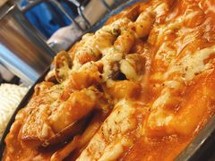 海鲜芝士炒年糕-MI WU FACTORY米屋美食工厂餐厅(绿地店)