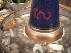 -毛辣果·贵州红酸汤牛肉火锅(西单店)