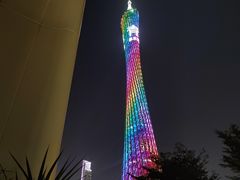 -广州琶洲会展广州塔地铁站轻居酒店