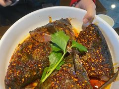 深水大鱼头-张大胡子鱼头火锅酒楼(长益路店)