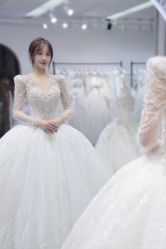 -LOVE SHINE婚纱·红鼎庄龙凤褂·妈妈装定制