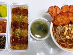 -老妈米线(港龙店)