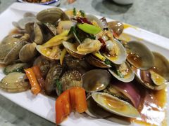 -四川小胡子海鲜(丁村万人海鲜广场店)