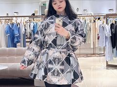 -枫叶小镇奥特莱斯