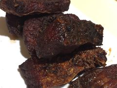 三十年代熏鱼-阿拉本帮菜馆(虹口店)