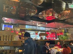 -吃饭皇帝大土家民族菜(正大广场店)