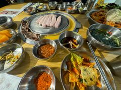 -姜虎东白丁烤肉(恒隆广场店)