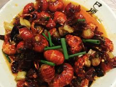 -巴厘龙虾·榜首油焖大虾(音乐学院·沿江酒馆店)
