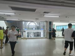 -上海市松江区中心医院