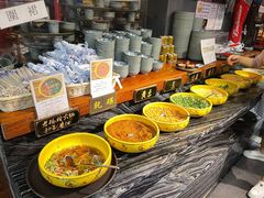 自助调料区-成都老码头火锅(旺角店)