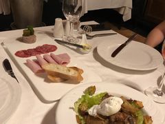 -火车头法国西餐厅