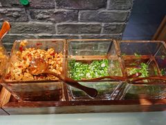-呷佬·长沙手工米粉(金沙江路店)