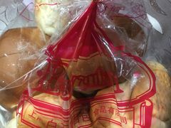 白脱小球-白玉兰食品甜凤店(合生汇店)