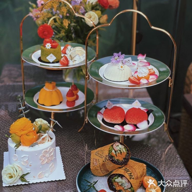 重庆最美江景下午茶🔥超精致法式甜品🍮