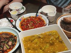 -六合居·明厨亮灶餐厅(成双大道店)