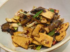 冬笋炒腊肉-烹湘·鲜炒湖南土菜(海珠店)