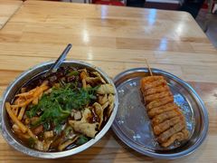 -柳州肥姨妈大骨螺蛳粉(东靖路店)