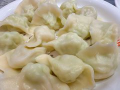 角瓜鸡蛋虾仁煎饺-添福来墨鱼饺子 · 海鲜东北菜(大连星海·黄浦路店)