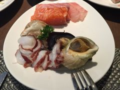 -筠咖啡西餐厅(上海国展宝龙丽筠酒店)