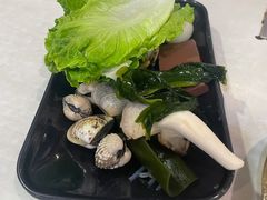 -尚品海鲜肥牛自助火锅(湖明店)
