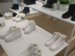 -hotwind热风(国际商场店)