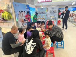 -孩子王童乐园(唐山万达广场店)