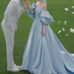 -雪中彩影婚纱摄影·微光艺术中心