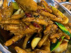 -江城燕子大排档(江汉路步行街店)