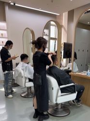 -NANAN美发沙龙