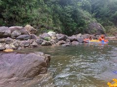 -安吉龙王山峡谷漂流