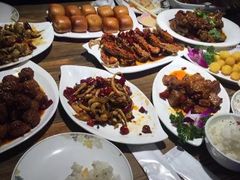 -嗨辣小聚·盘锦河蟹·海鲜烧烤龙虾(盘锦十年好店)