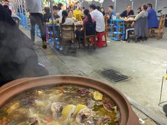 -广味炭炉鸡煲(宝业路分店)