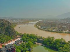 -叠彩山景区