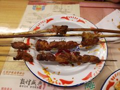 馕坑肉-老钟家烤羊排·敦伊阁清真餐厅胡羊焖饼
