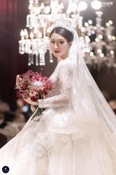 -艾米丽婚纱礼服
