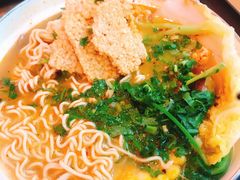 -小蛮椒麻辣烫·麻辣拌(静安店)