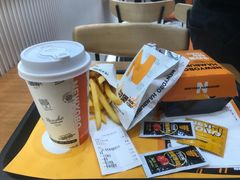 -牛约堡·手作牛肉汉堡(长宁店)