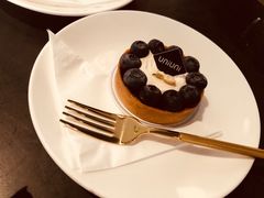 -UNI UNI(环亚凯瑟琳店)