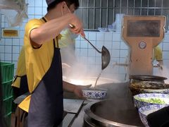 -吾穆勒蓬灰牛肉面·清真(北滨河中路店)