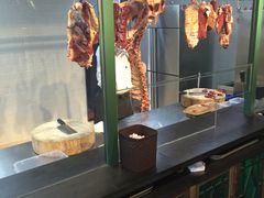 面包甜点陈列柜-手选潮汕鲜活牛肉火锅(二七广场店)