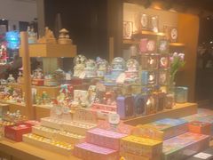-猫的天空之城概念书店(苏州诚品店)