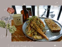 烤三文鱼沙拉-O'mills Sourdough Bakery&Bistro(永嘉路店)