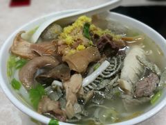 牛杂粿条-华威达牛庄(黄埔大道西店)