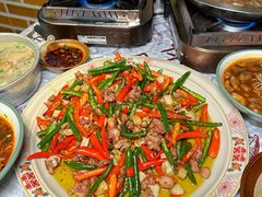 -耙吉吉川味小酒馆(本地人回头店)