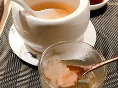 -余欢领鲜火锅(新街口店)