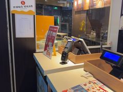 -麦当劳(深圳北站高铁店)
